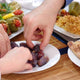 Ramazanda enerjiniz düşmesin! Uzman isimden sağlıklı iftar ve sahur önerileri / CNNTürk